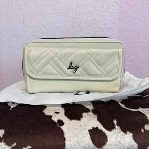 Lug Kickflip SE Satin Luxe VL RFID Wallet / Corssbody Pebble NWT